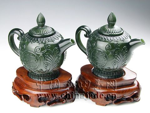 青玉－薄胎長壽對壺