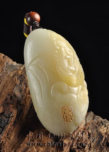 白玉子料把件-臥虎藏龍