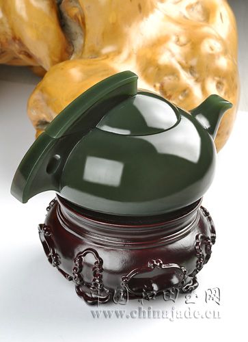 青玉-團圓壺