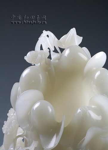 白玉擺件-自然之音