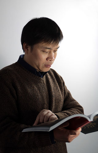 揚(yáng)州玉雕師黃斌榮