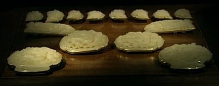 明代雙層透雕云龍紋玉帶板 明代雙層透雕云龍紋玉帶板