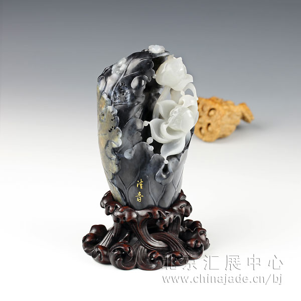 墨玉子料擺件-清音荷韻