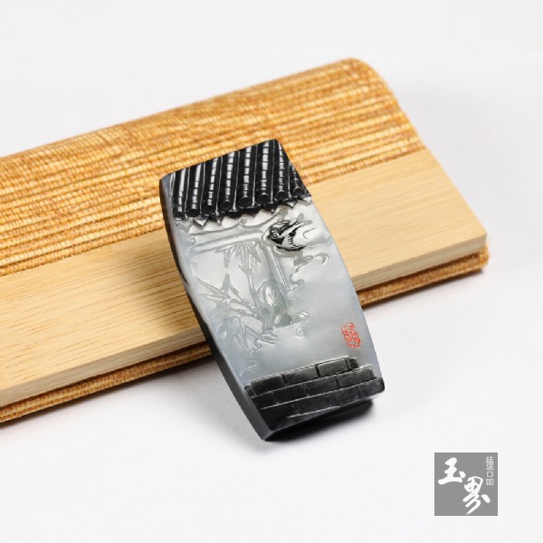 墨玉子料牌-廣陵春韻 (馮鈐玉雕作品)