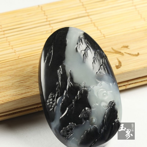 和田玉墨玉山水把牌－煙云無間