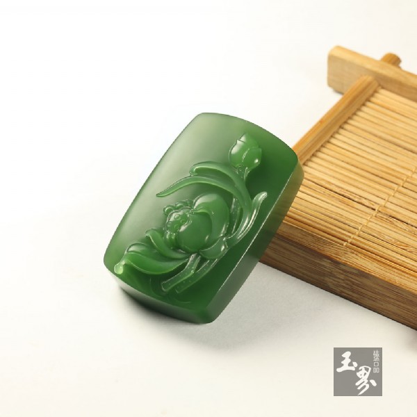 和田玉-碧玉掛件-荷韻