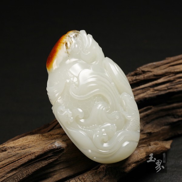 白玉子料把件-連年有余