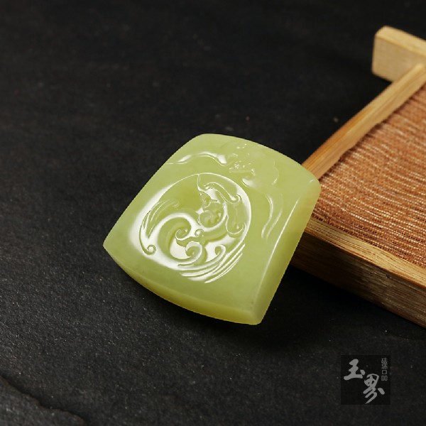 黃玉牌-必定成龍