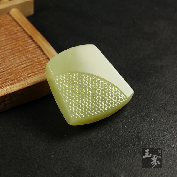 黃玉牌-必定成龍