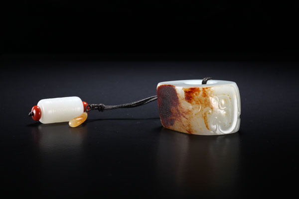 瞿利軍-羊脂玉扳指