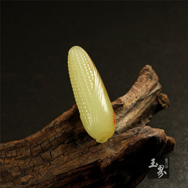  黃玉掛件-小玉米