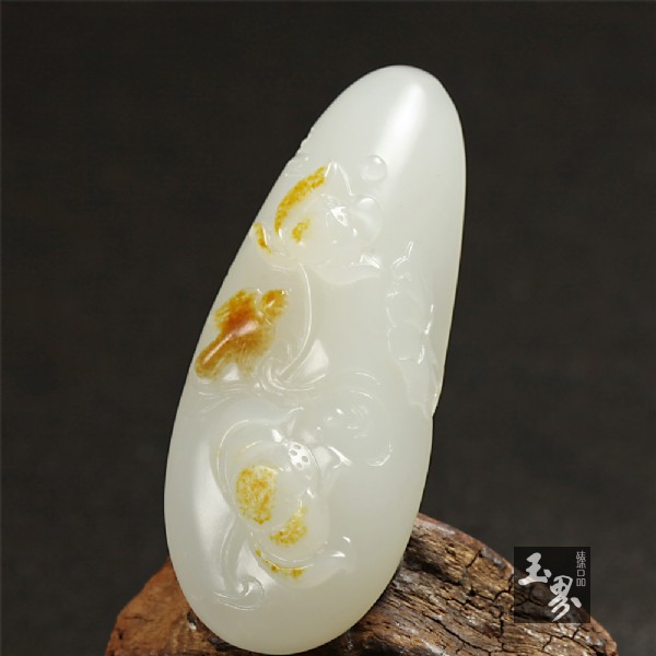 白玉子料掛件-喜事連連