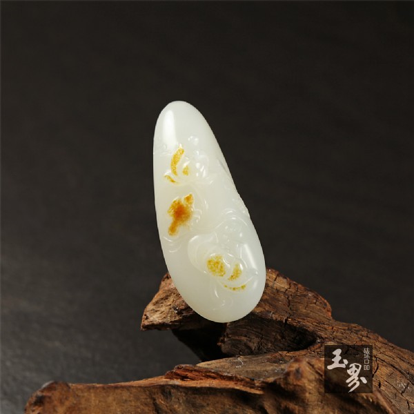 白玉子料掛件-喜事連連