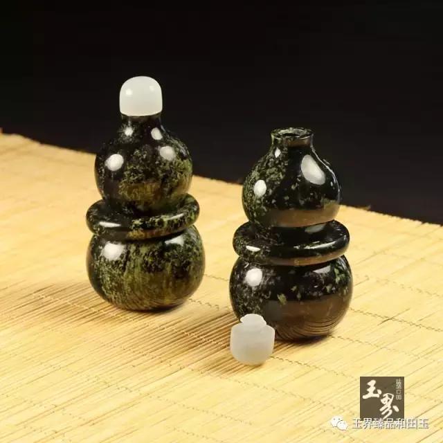 青玉子料-福祿把玩鼻煙壺