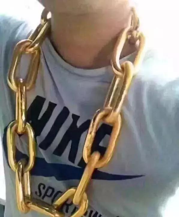 當男士遇到金玉首飾 展現潮流型男另一面