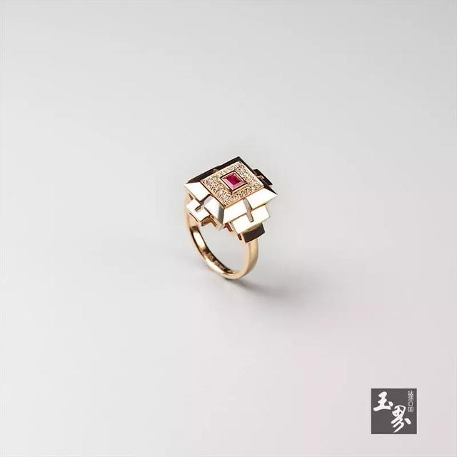 當男士遇到金玉首飾 展現潮流型男另一面