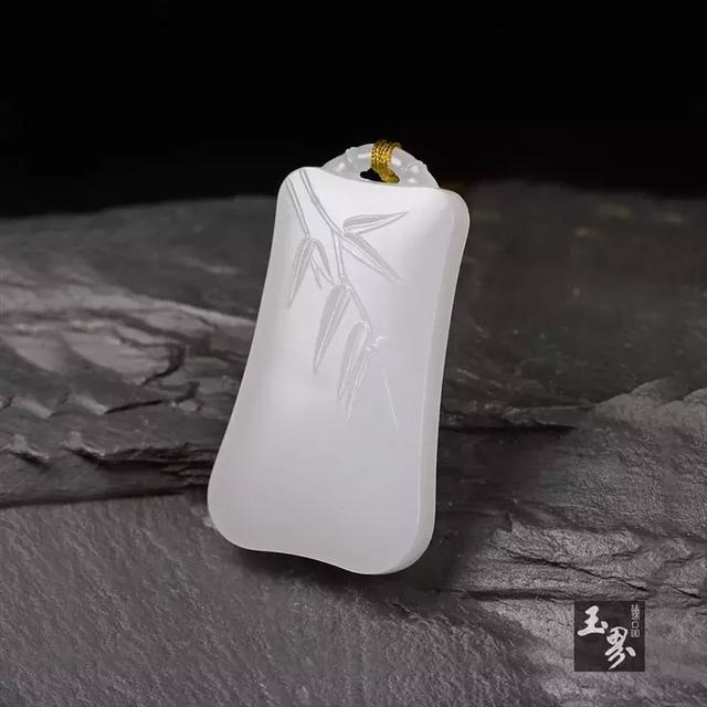 和田玉中的青竹風(fēng)骨