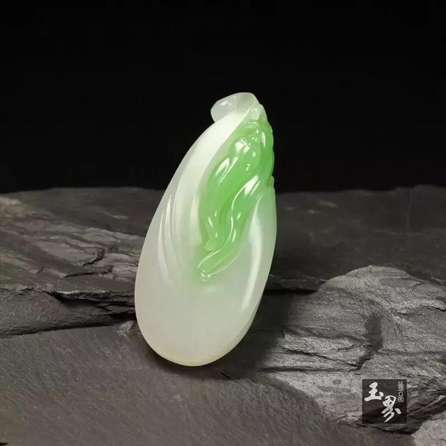 白玉帶翠 百年不遇——翠青玉收藏要點