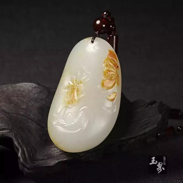 白玉子料掛件-連年有余