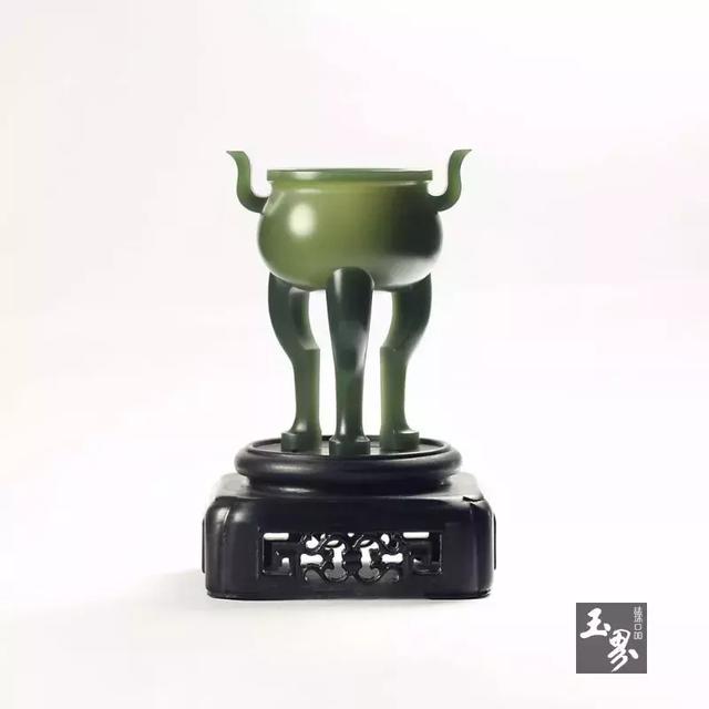 青玉-三足小圓爐