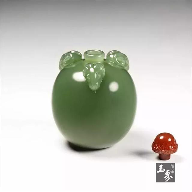 玉色生香—鼻煙壺