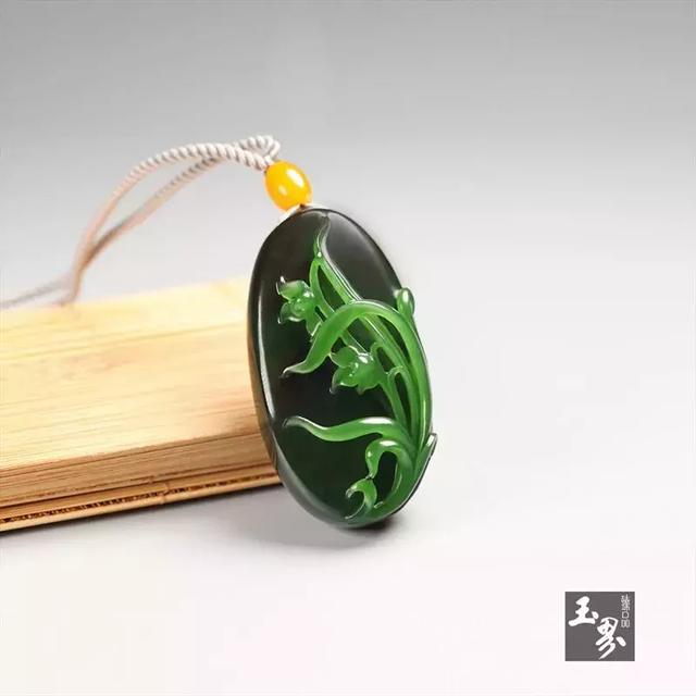 俏色巧雕，說不盡的詩情畫意