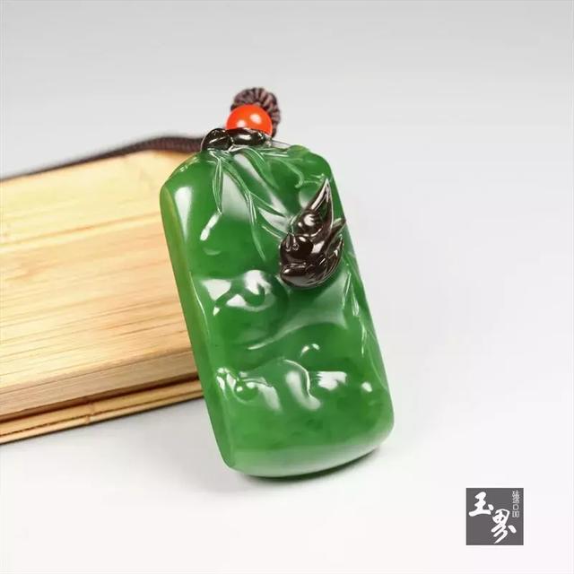 俏色巧雕，說不盡的詩情畫意