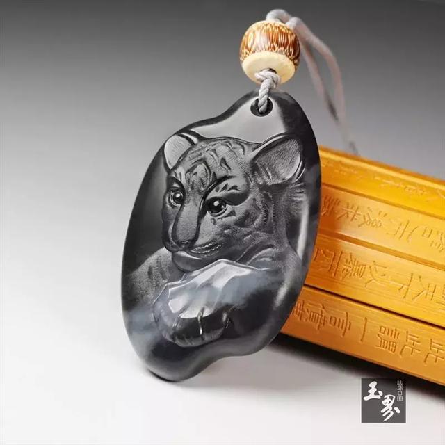 動“情”石刻最美