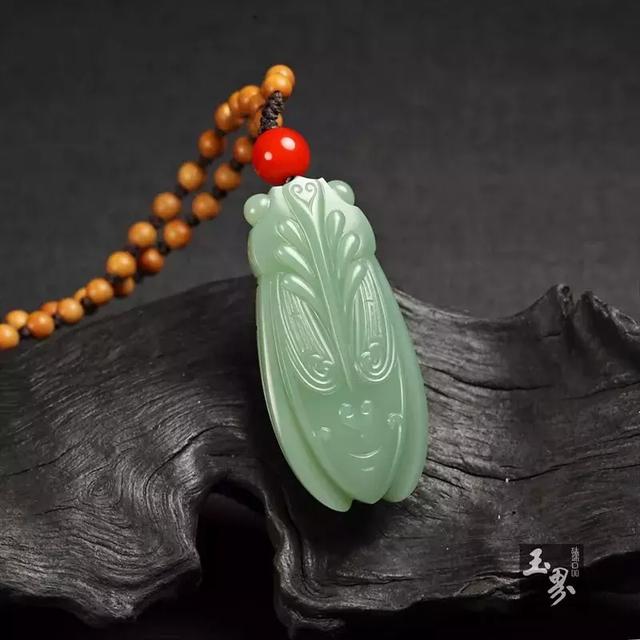 蘋果綠，一種經常被混淆的鴨蛋青