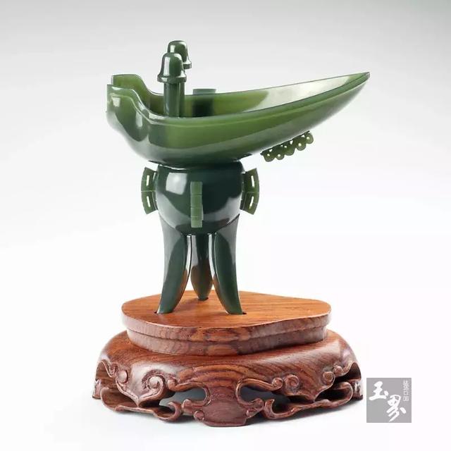 青玉器皿，一種深邃的低調