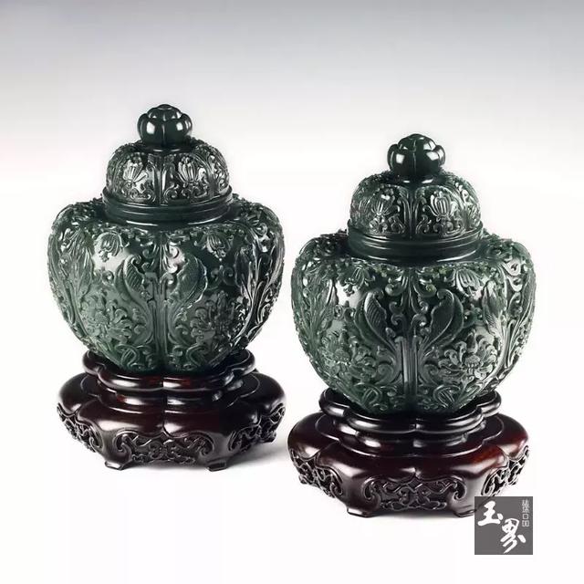 青玉器皿，一種深邃的低調