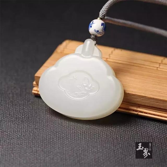 情人節將至，讓我們玉見愛