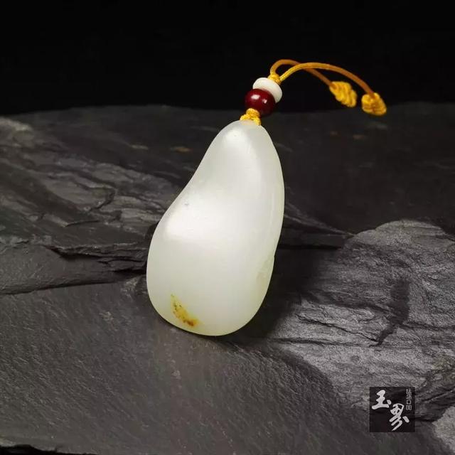 慈容一切 笑納三千