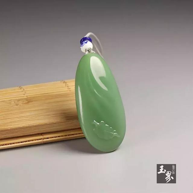 慈容一切 笑納三千