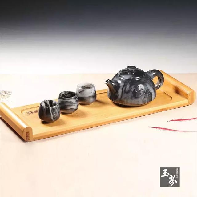 茶玉和鳴,雅心淺酌