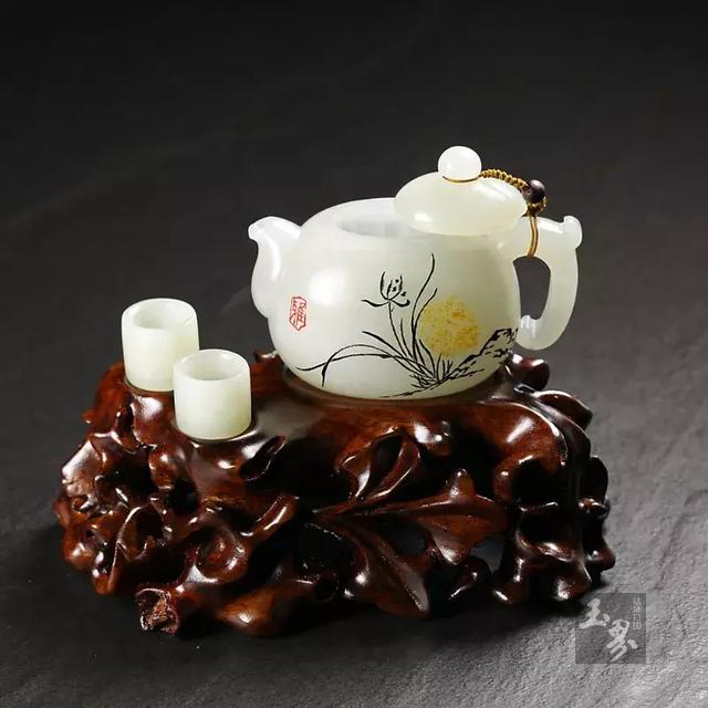 茶玉和鳴,雅心淺酌